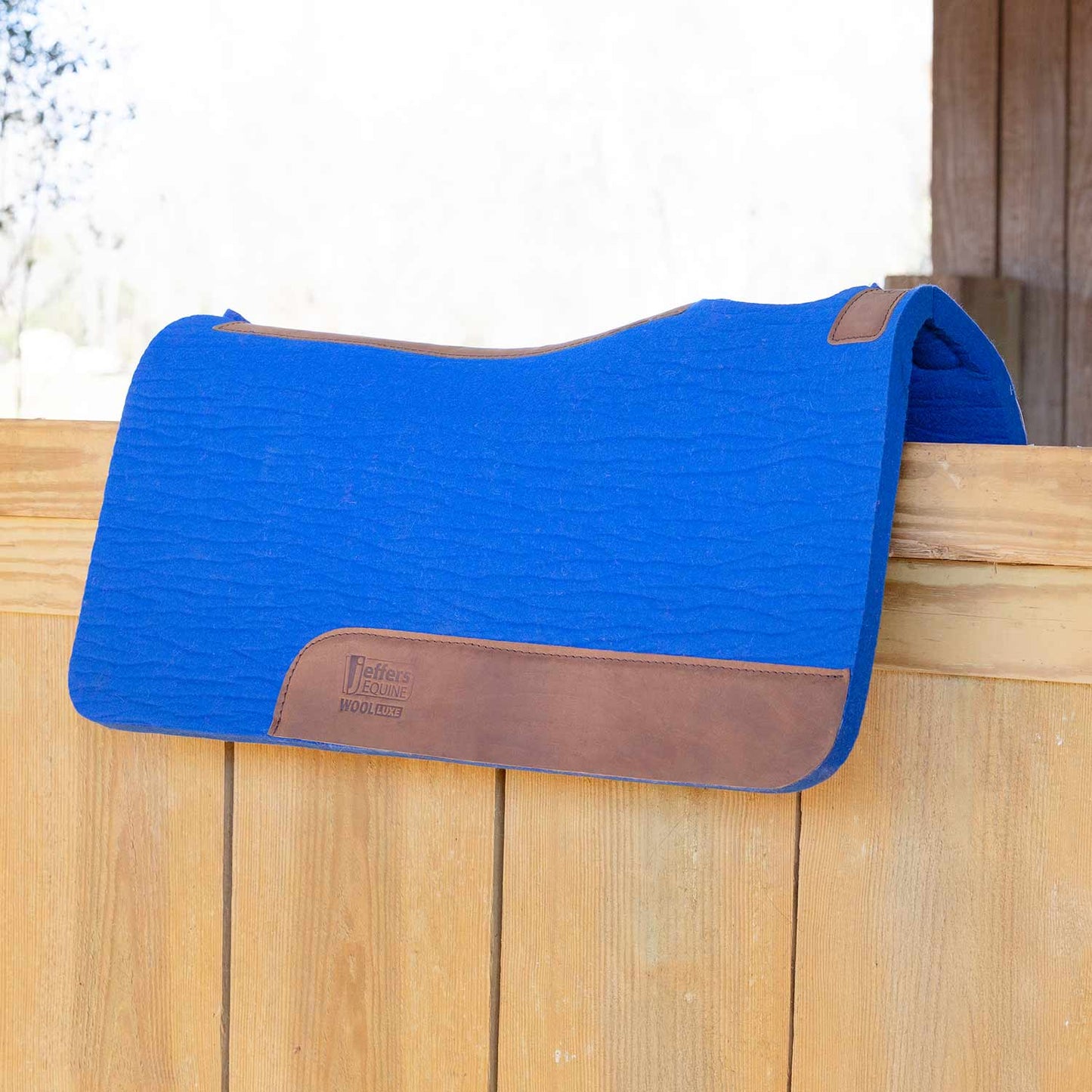 Premium WoolLuxe 100% Wool Equine Saddle Pad – Cushioned, Breathable, and Shock-Absorbing