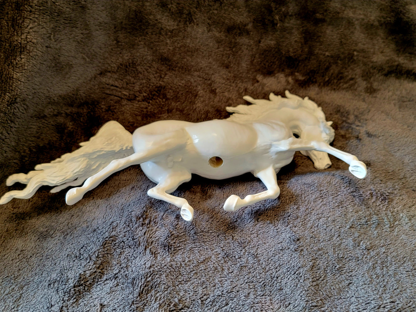 Shahdeen Cast Resin Model Horse Classic Scale