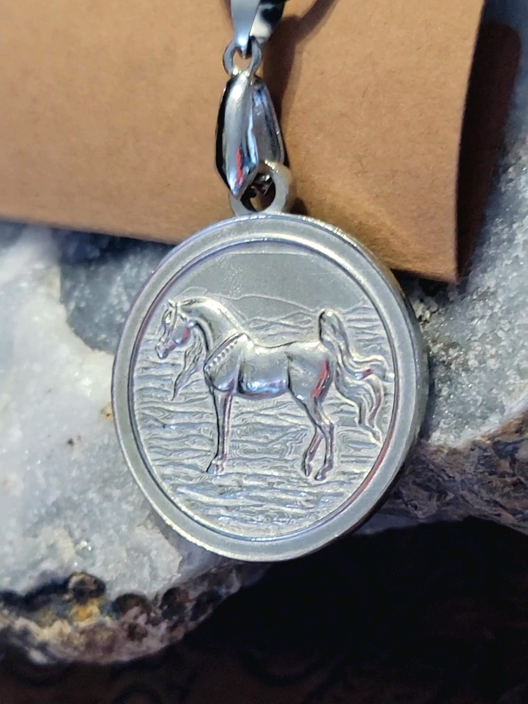 Pewter Desert Bedouin Stallion Arabian Horse Pendant Set