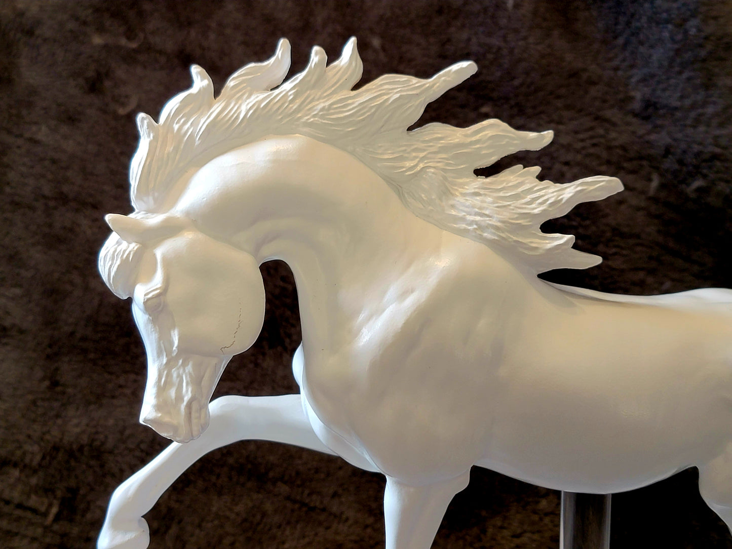 Shahdeen Cast Resin Model Horse Classic Scale