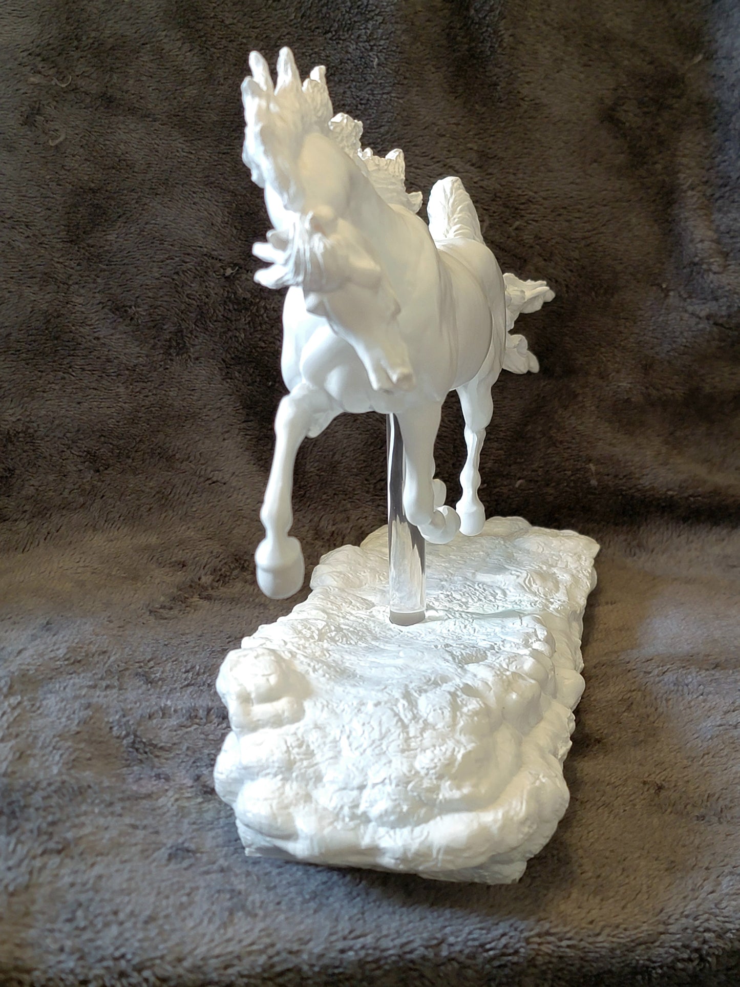 Shahdeen Cast Resin Model Horse Classic Scale