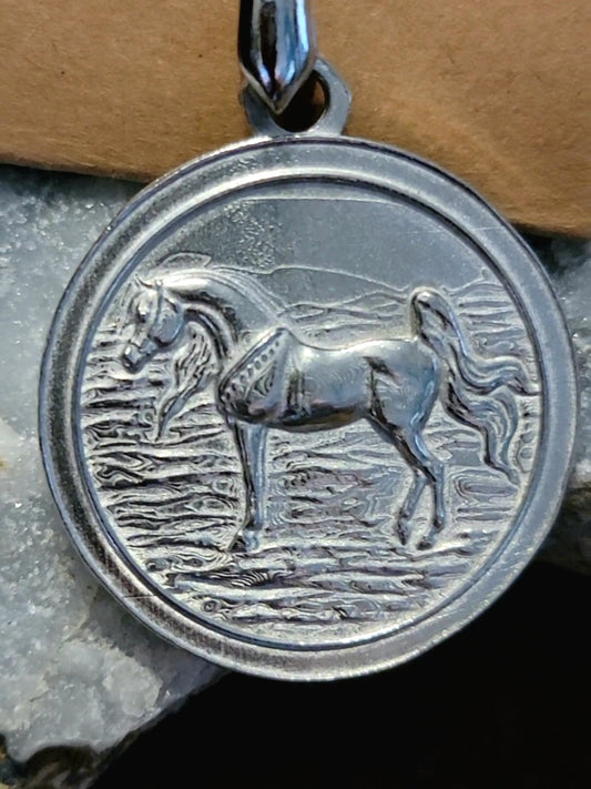 Pewter Desert Bedouin Stallion Arabian Horse Pendant Set