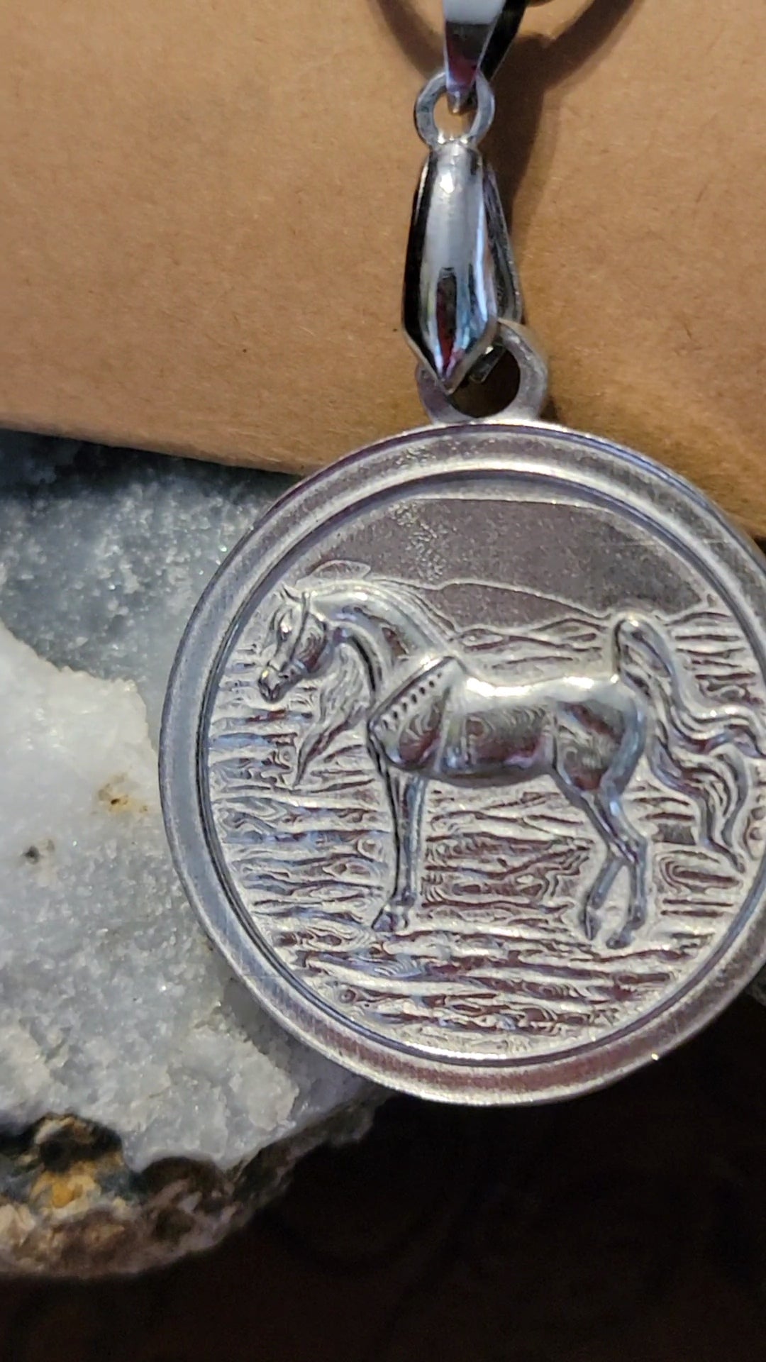 Pewter Desert Bedouin Stallion Arabian Horse Pendant Set