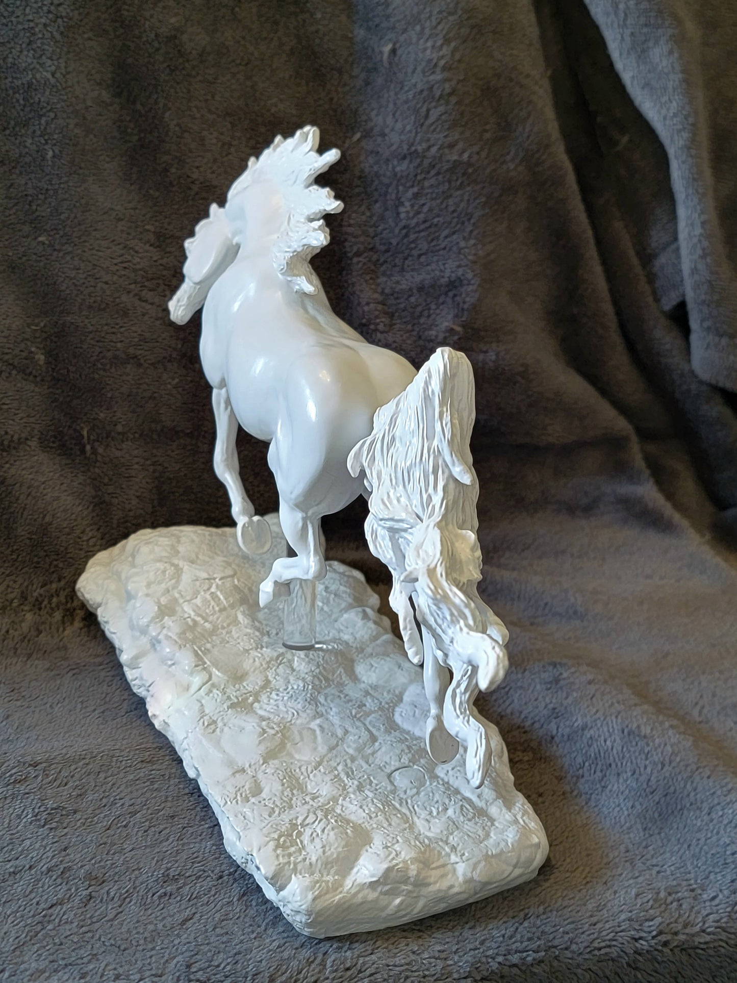Shahdeen Cast Resin Model Horse Classic Scale