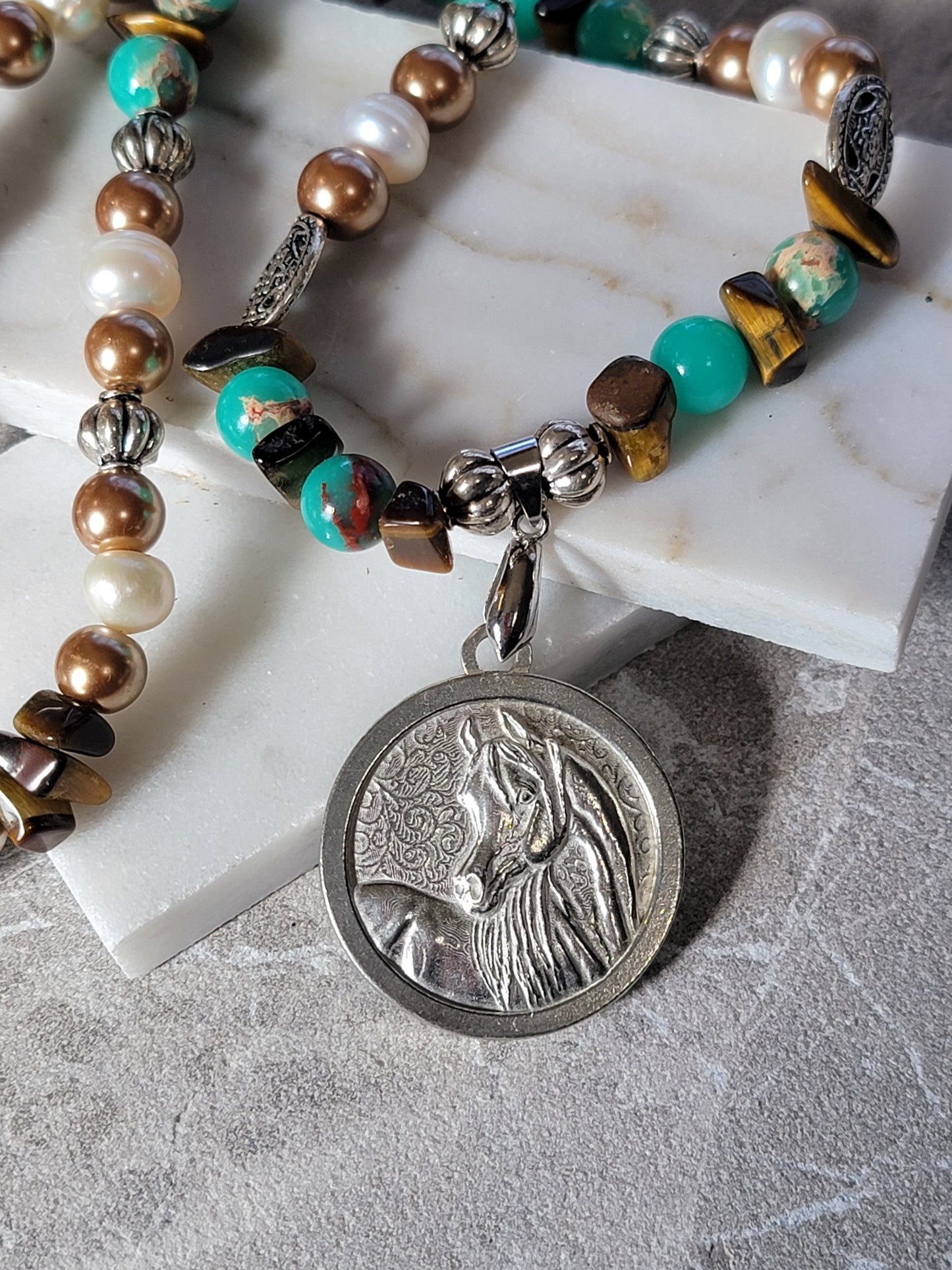Arabian Horse Pewter Gemstone Necklace & Earring Set 'Desert Sands'
