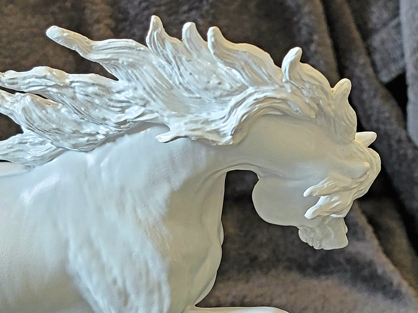 Shahdeen Cast Resin Model Horse Classic Scale