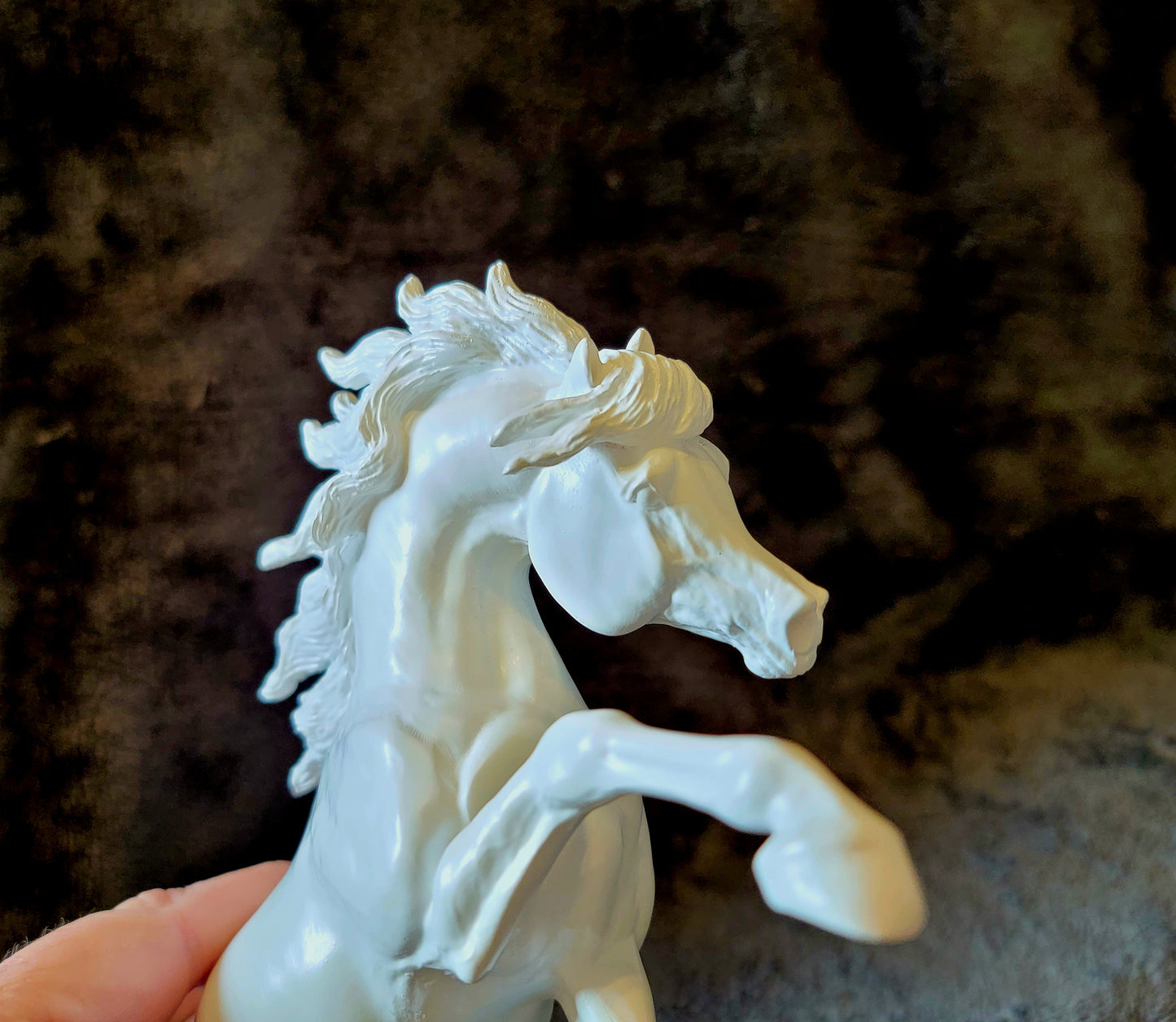 Shahdeen Cast Resin Model Horse Classic Scale