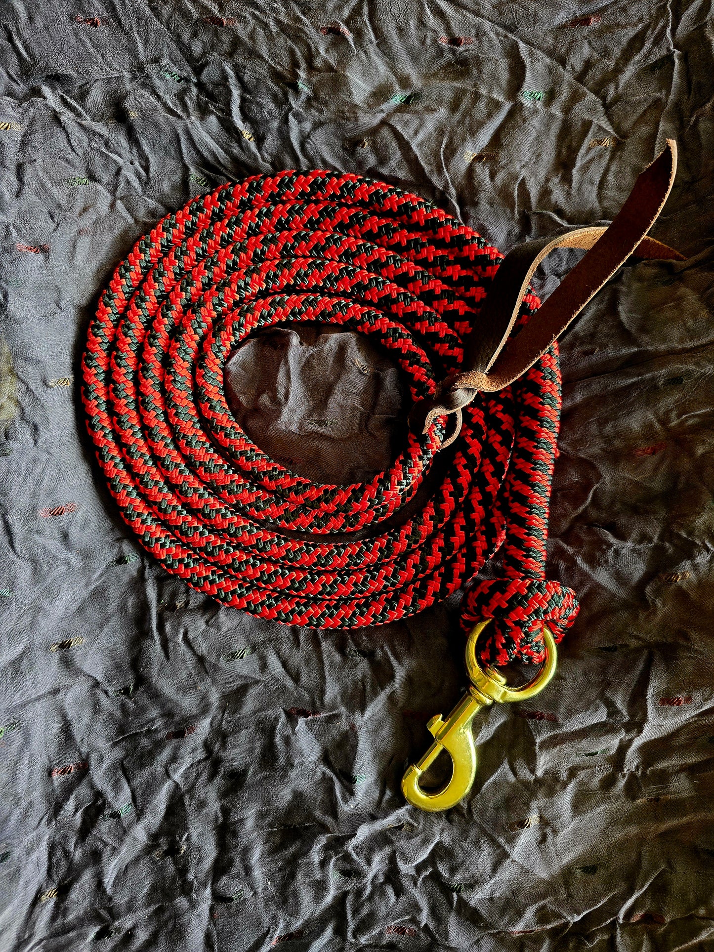 Handcrafted 10' Lead Rope with Leather Popper — Red & Black