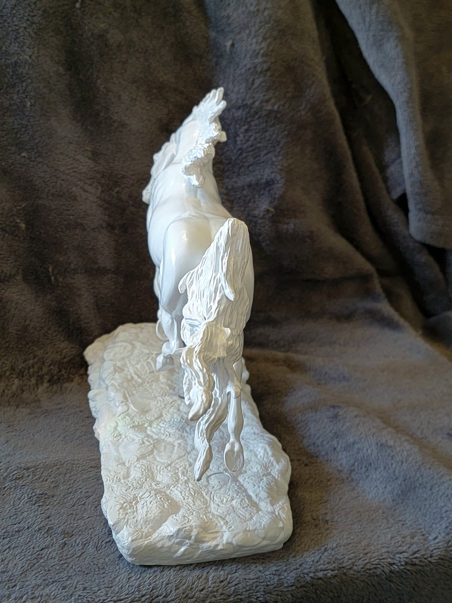 Shahdeen Cast Resin Model Horse Classic Scale