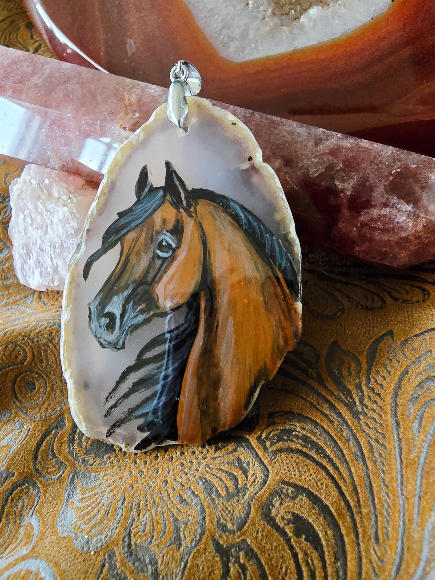 Hand-Painted Bay Horse Pendant — Natural Agate Slice
