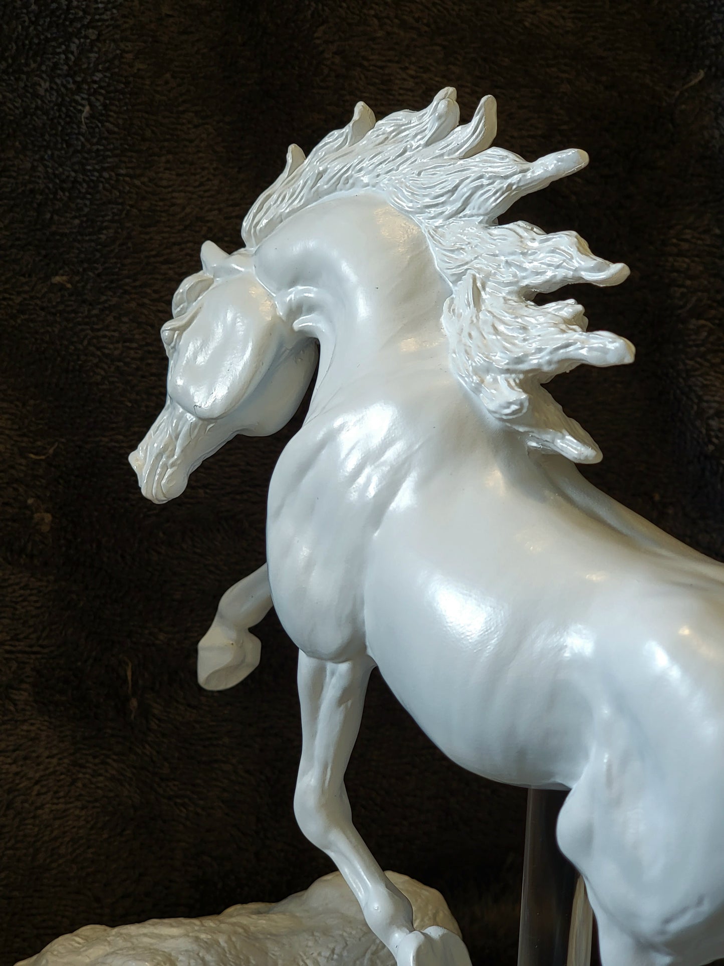 Shahdeen Cast Resin Model Horse Classic Scale